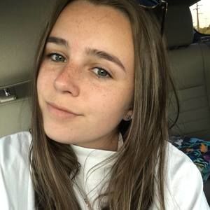 Meet your Posher, Alexandra